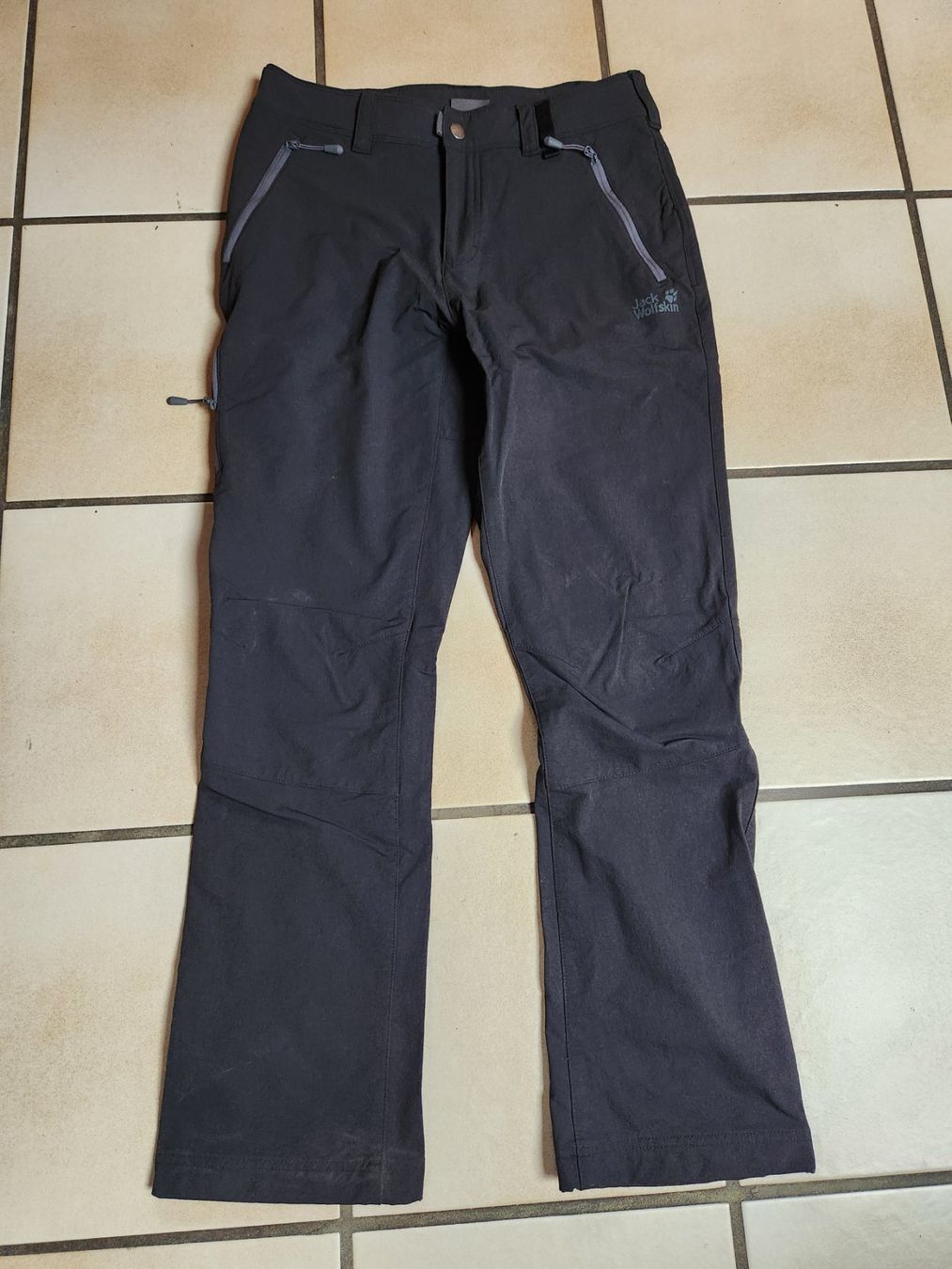 Jack Wolfskin Hosen: Jack Wolfskin Softshellhosen Gr.46 – Neu (gemäss Beschreibung) aus Gstaad von Kuhstall-2026