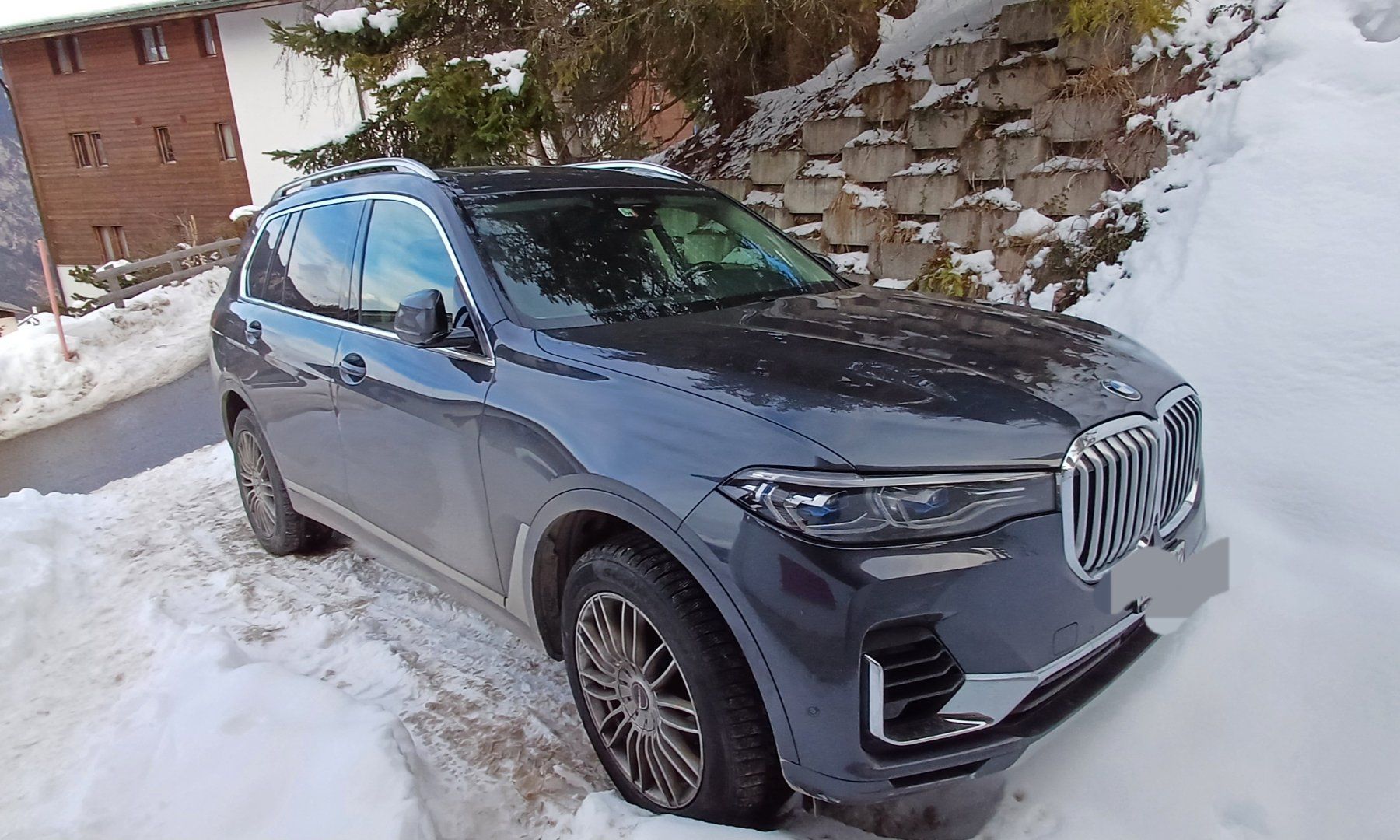 BMW Automobili: BMW X7 48V 4D 7 places – Usato da Le Mont sur Lausanne venduto da caudebec