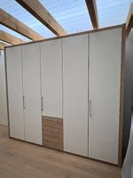 Kleiderschrank Holz 258 cm breit