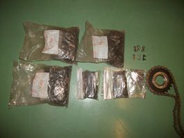 200 Rollenkettenschlösser dreiteilig für Ketten 1/2 x 1/8
