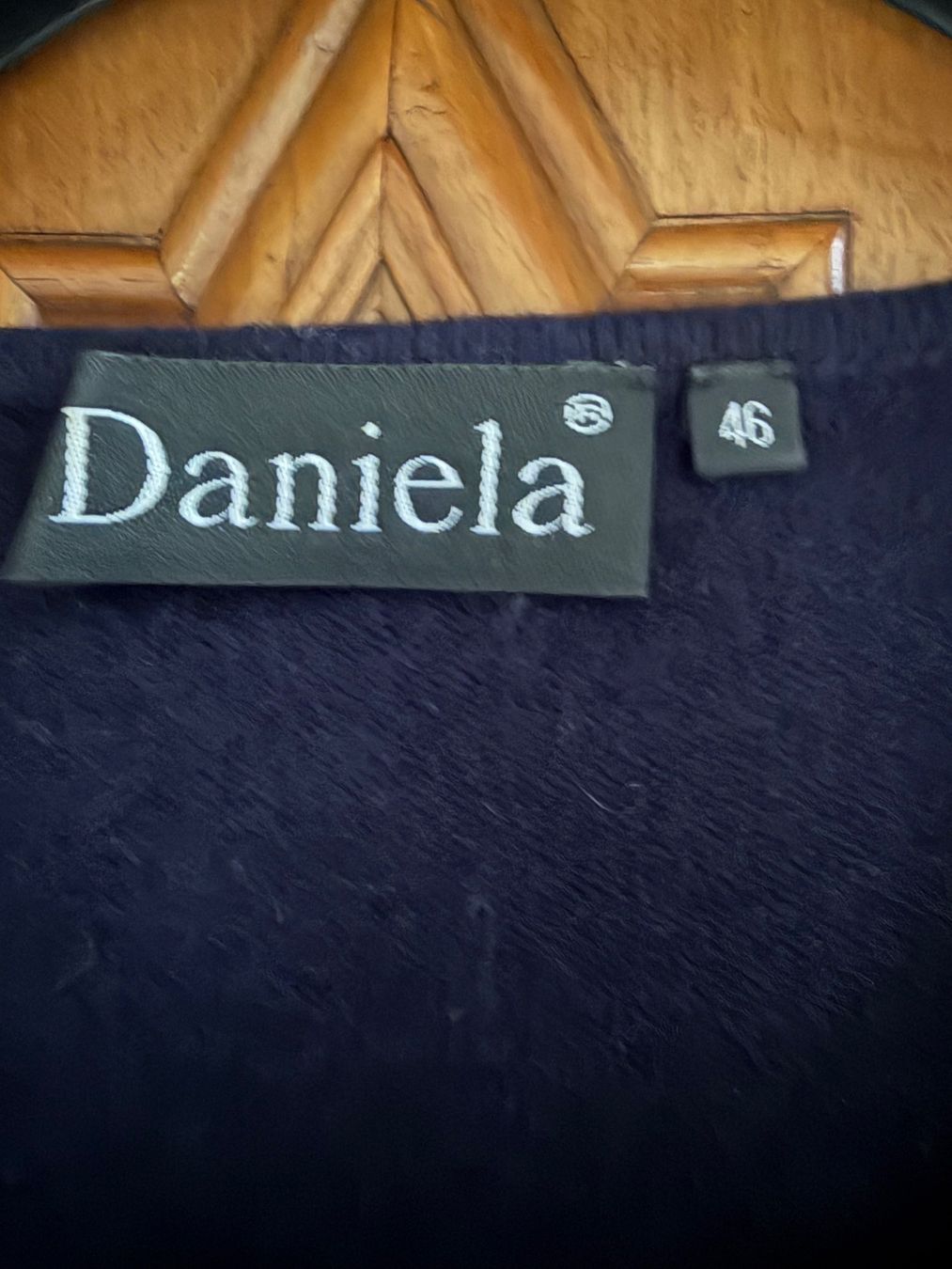 Maglioni & Felpe: DANIELA Pullover Gr. 46 100% dickes Kaschmir  Farbe: Marine – Usato da Interlaken venduto da Bona55 5