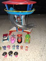 Paw Patrol Kommandozentrale mit Fahrzeugen und Figuren