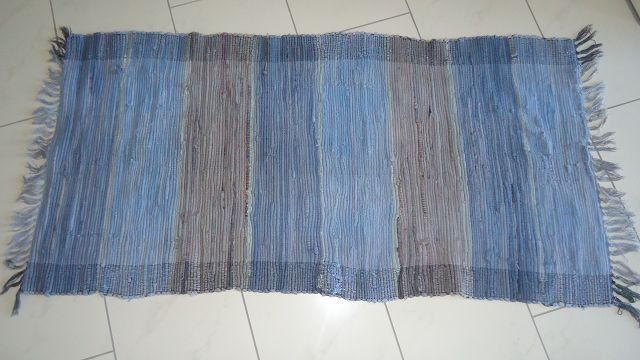 Ikea Tappeti: Flickenteppich, blau-grau, ca.65x130cm – Usato da Ergisch venduto da Baluna24