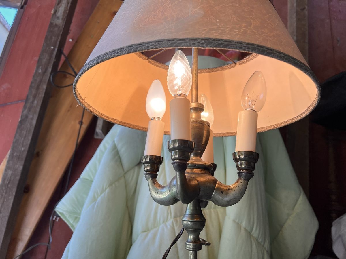 Lampade: Antike Tischlampe Messing  (158) – Usato da Glattfelden venduto da maa_qcj8 2