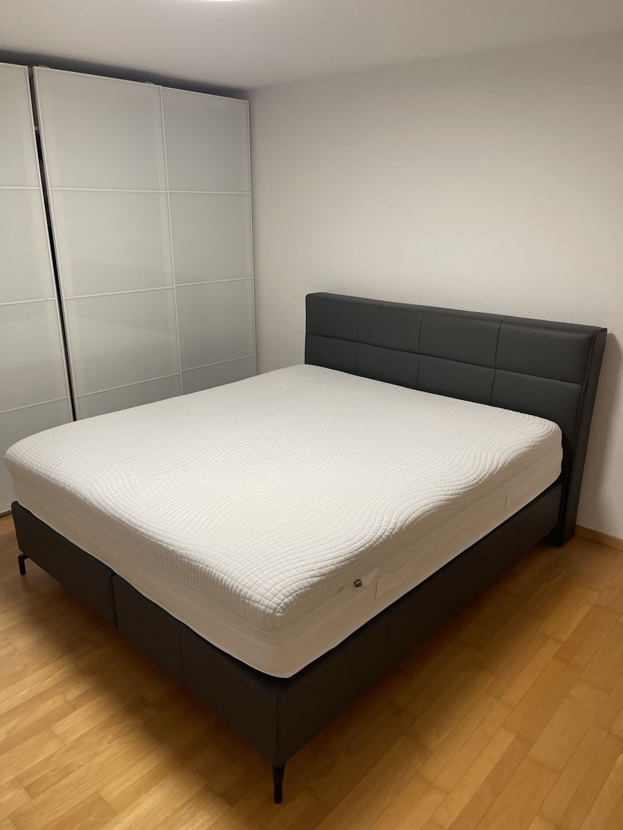 Betten: Boxspringbett Echtleder incl. Emma Topper – Gebraucht aus Bülach von flo_zzs7 3