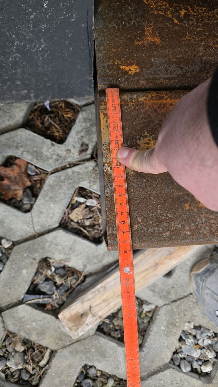 Travi: 4 kant stahl rohr – Usato da Küssnacht am Rigi venduto da rin_dhf6 1