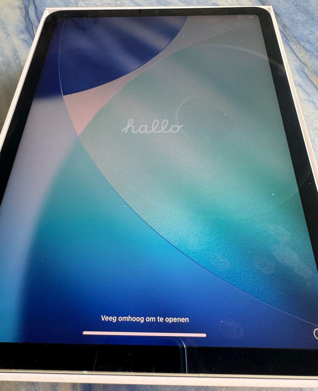 Apple Tablet PC: iPad Air 4 A2072 – Gebraucht aus Nussbaumen AG von Ubruehlm