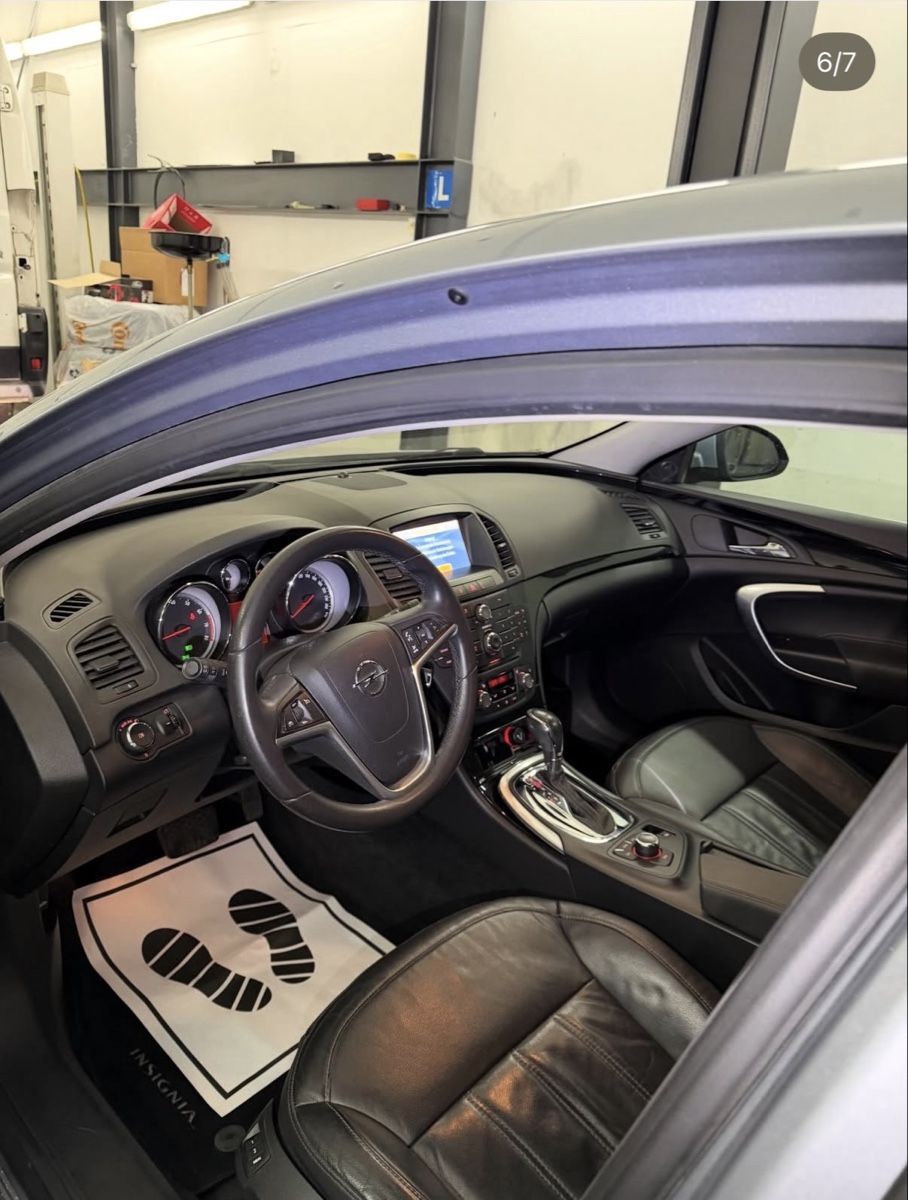 Opel Autos: Opel Insignia 2.8 Turbo 4x4 Automat – Defekt aus Luzern von dar_6dft 4