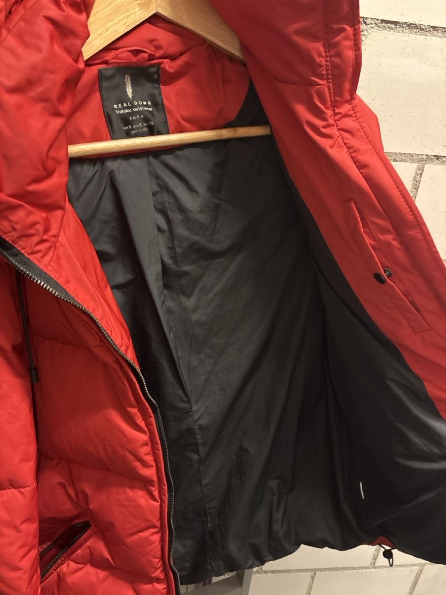 Zara Giacche: Winterjacke Zara Grösse S rot – Usato da Zürich venduto da mimiale 2