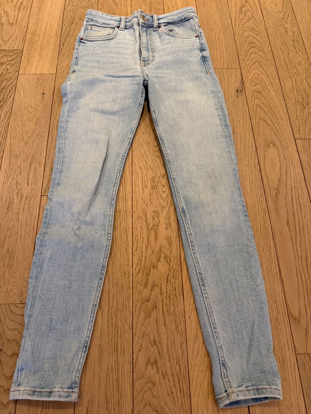 Zara Jeans: Jeans Gr. 36 Zara – Neu (gemäss Beschreibung) aus Wiesendangen von gefion99