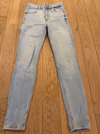 Jeans Gr. 36 Zara