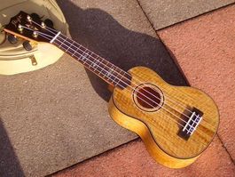 Sopran-Ukulele FLIGHT  (Exotic) DUS-450