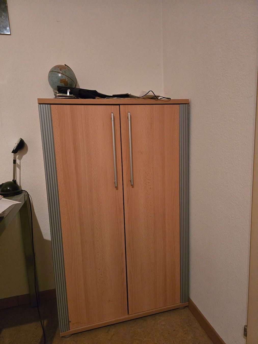 Armadi: Holzschrank – Usato da Bülach venduto da Resch07