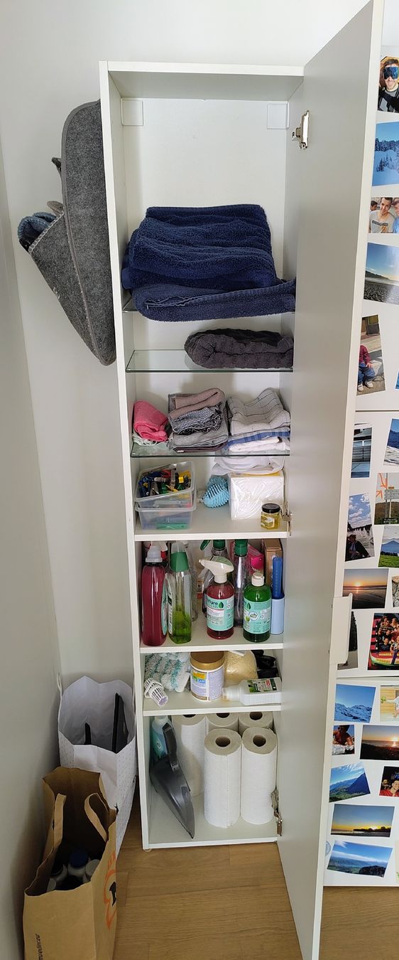 Armadi: Weisser (Badezimmer-)Schrank 192cm hoch – Usato da Thun venduto da The_Sixx 1