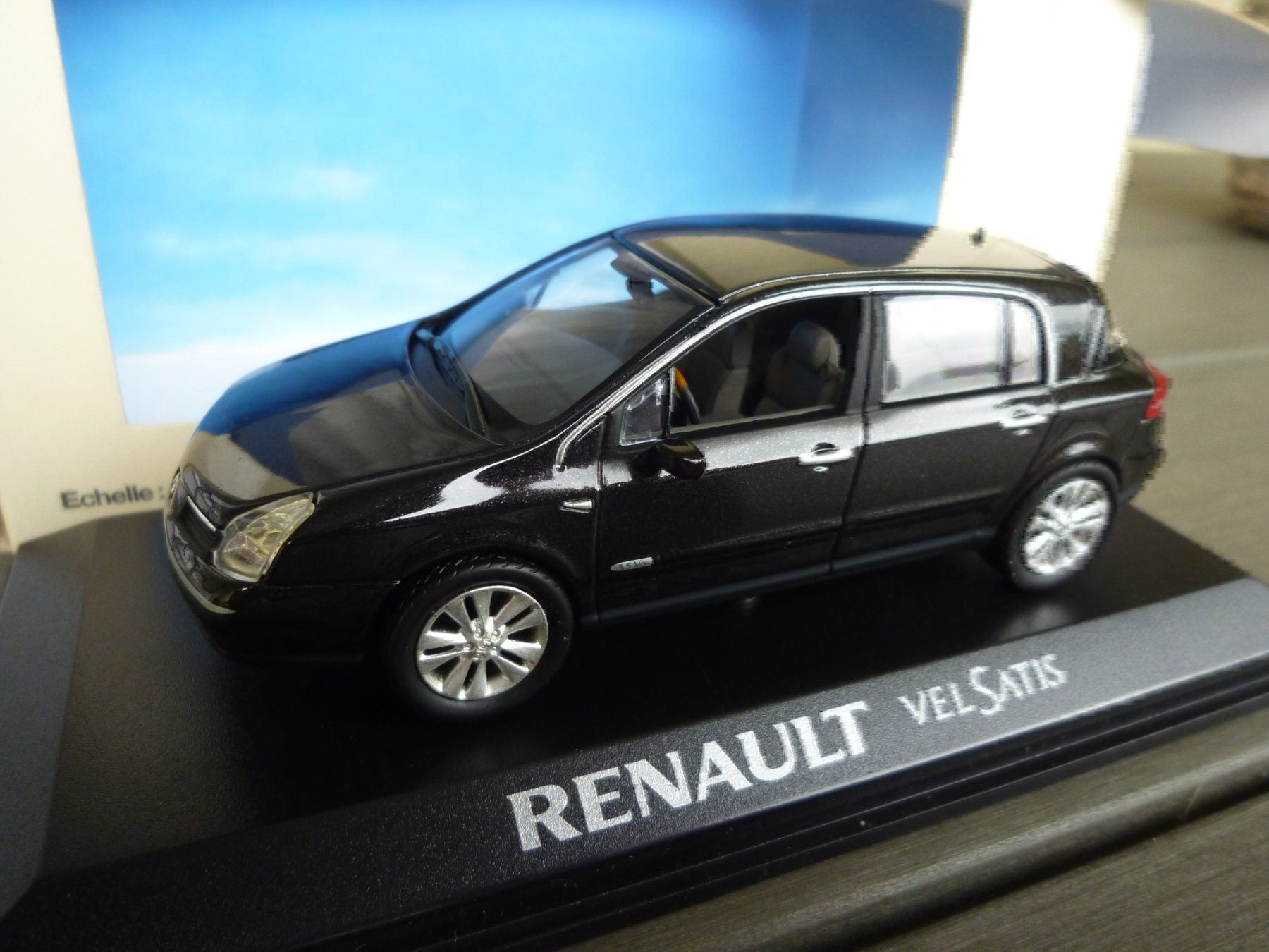 Norev Modellini d'auto: Renault VelSatis – Nuovo e nell'imballaggio originale da Flawil venduto da Imperiosud 5