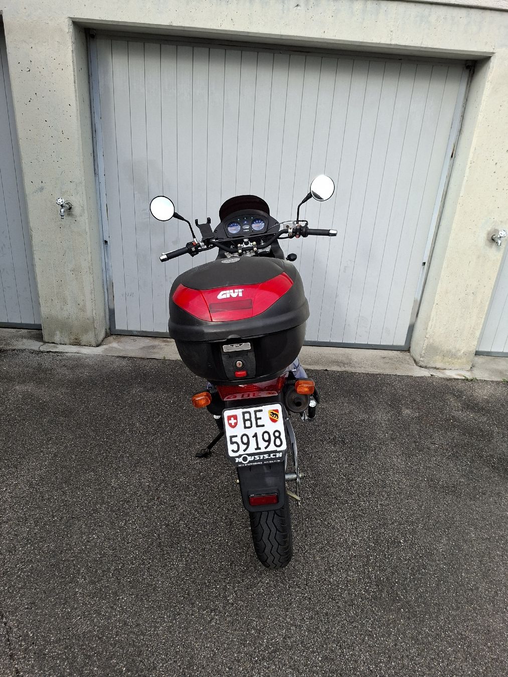 Kymco Strada: Kymco Stryker 125 Frisch ab MFK AB 600.- ! – Usato da Herzogenbuchsee venduto da Reyhann77 3
