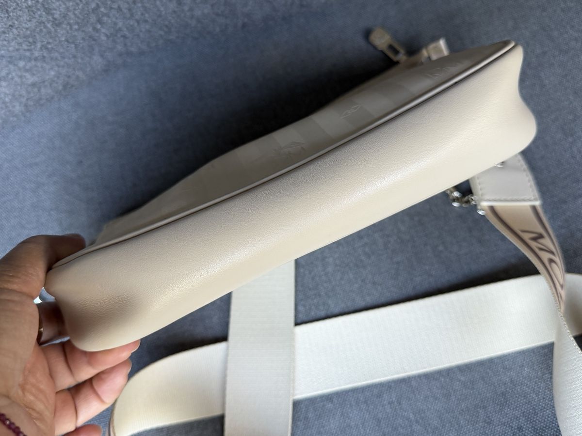 Maison Mollerus Borse da donna: Mollerus, Beige Silber – Usato da Fällanden venduto da Caramel7 5
