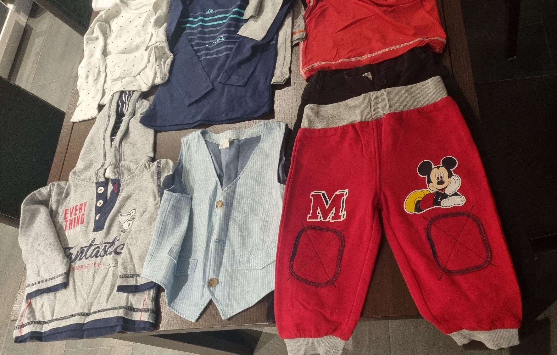 Lotti & Set di vestiti: kleidungsset für Junge – Usato da Münchwilen TG venduto da sli_5dvb 3
