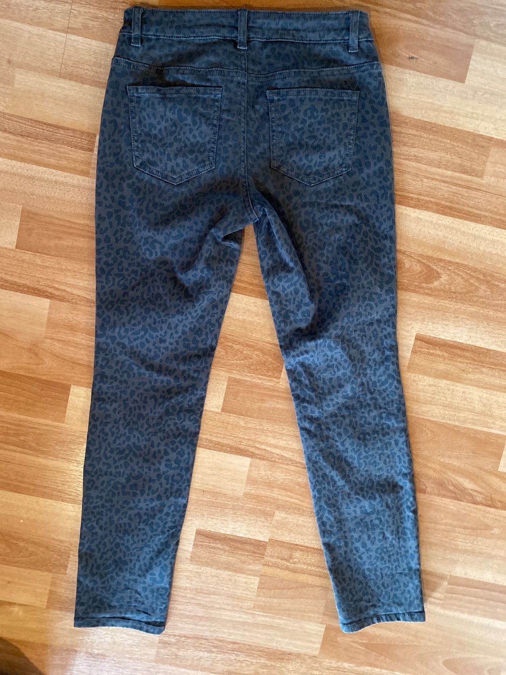 Tom Tailor Pantalons: Tom Tailor Hose Alexa Slim Gr. 28 – D'occasion à Heiden par fam_797q 1