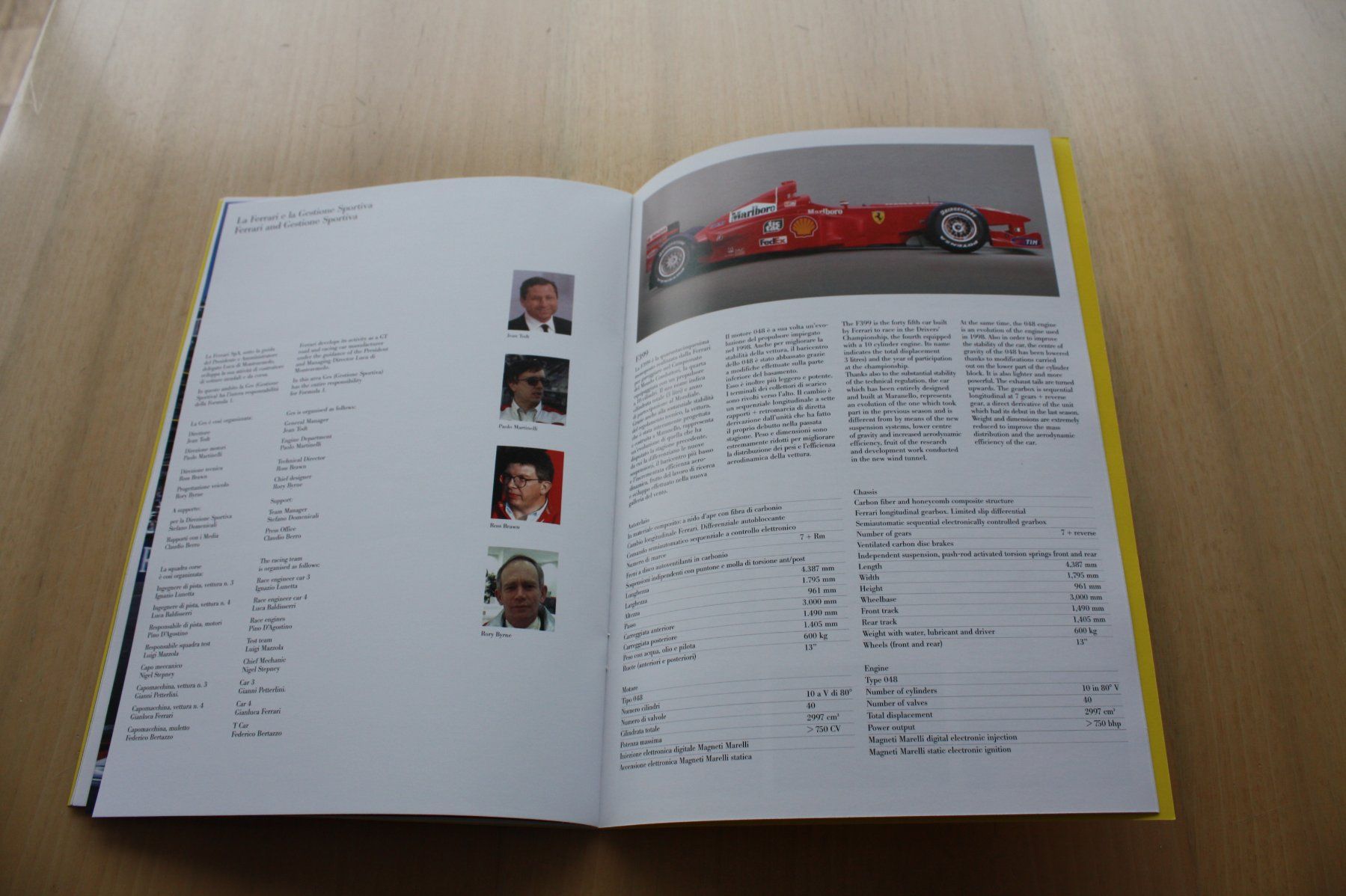 Ferrari Documenti: Ferrari - la Ferrari - Broschüre 1999 – Usato da Wikon venduto da erwin400 8