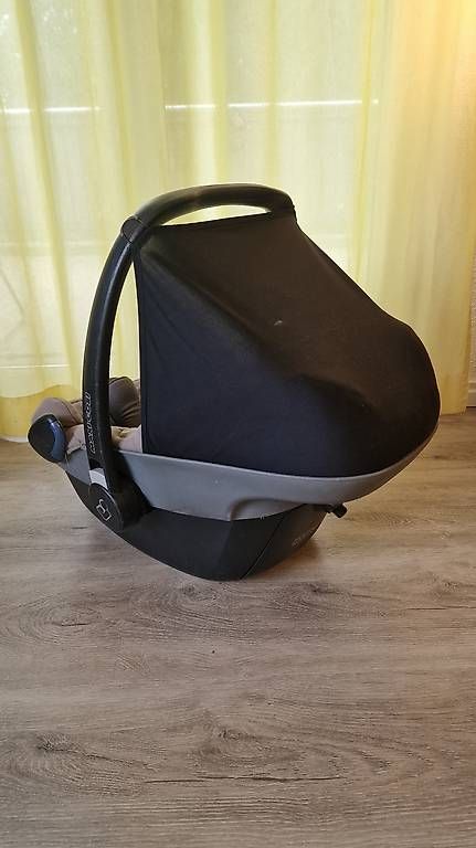 Seggiolini per auto: Maxi Cosi Pebble – Usato da Affeltrangen venduto da ahornblattt 1