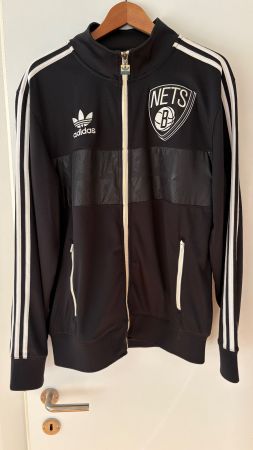 Adidas Vintage Jacke Brooklyn Nets, Gr. M / L, Top Zustand!