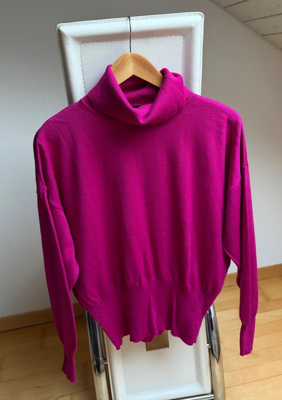 Escada Maglioni & Felpe: Vintage Escada Wolle Pullover Gr.44 – Usato da Unterägeri venduto da Jutka_04 2
