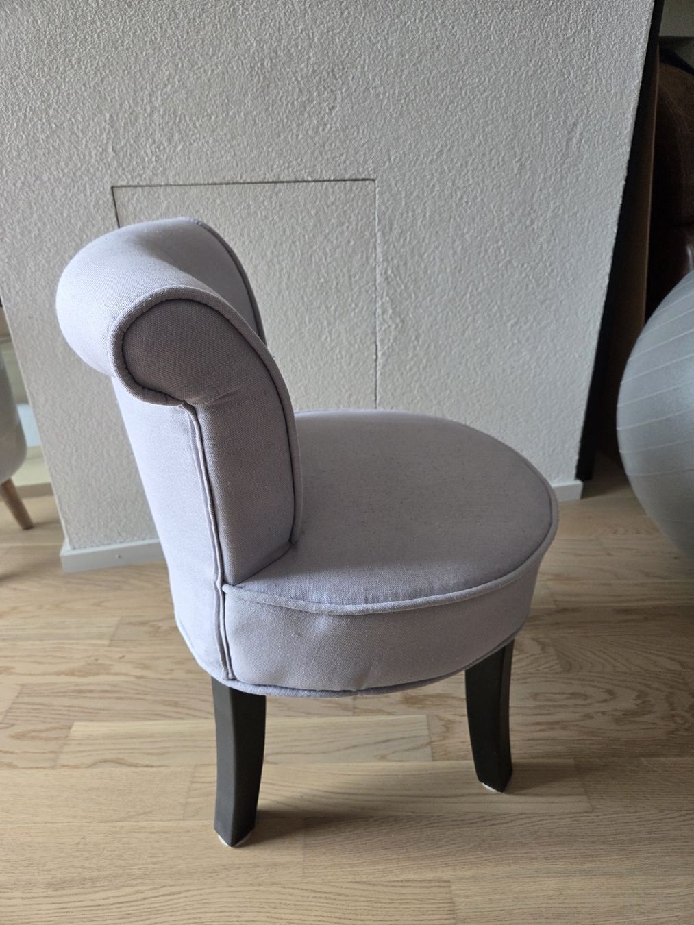 Poltrone: petit fauteuil – Usato da Nyon venduto da lea_s2kk 1