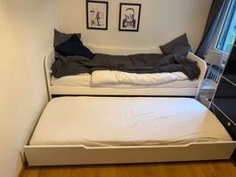 Gästebett 2x80cm ohne Matratzen