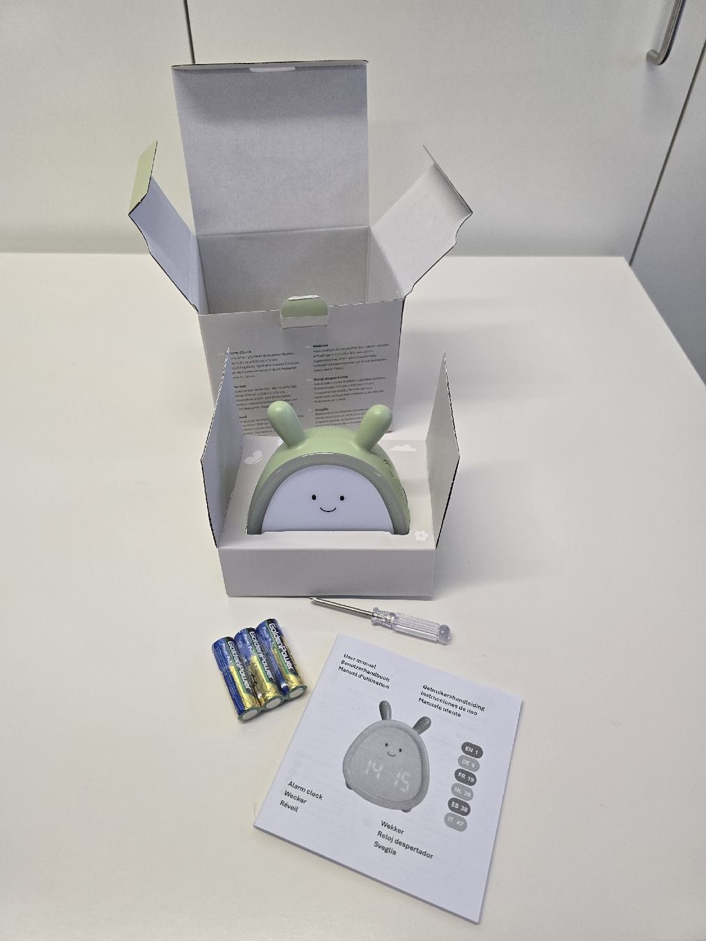 Coop Sveglie: Neuer Lichtwecker – Nuovo e nell'imballaggio originale da St. Gallen venduto da CAPYCORP