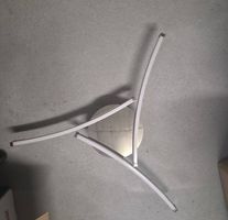 Moderne LED-Deckenleuchte