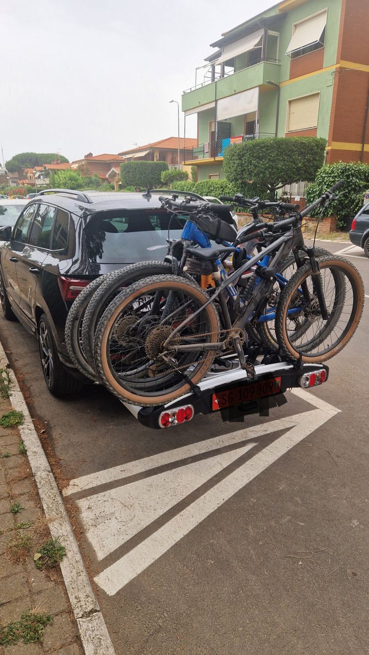 Thule Supports de vélo: Heckfahrradträger Thule 929 – D'occasion à Kaltbrunn par Frmini 6