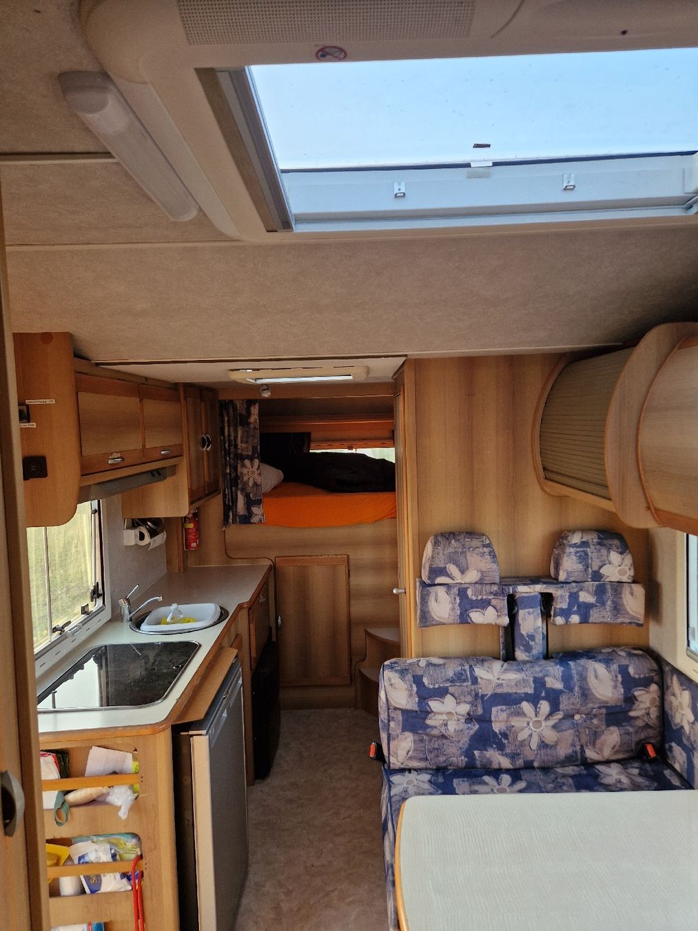Mercedes-Benz Veicoli da campeggio: camping-car mercedes 312d – Usato da Châtelard-p-Romont venduto da lou_hf7m 7