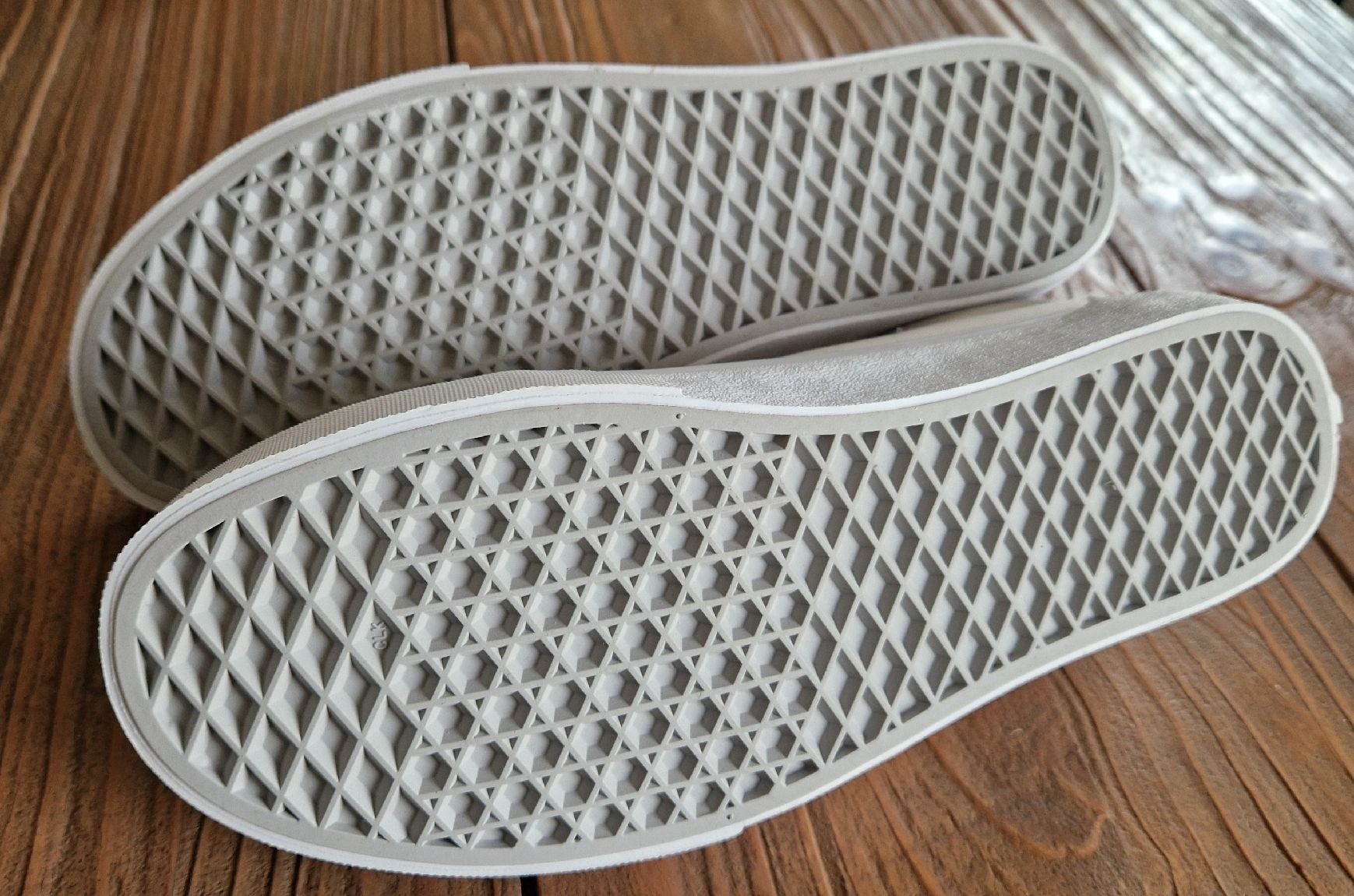 Vans Herrenschuhe: VANS Freizeitschuh, neu  Gr.42, – Neu (gemäss Beschreibung) aus Rickenbach LU von esmarti 7