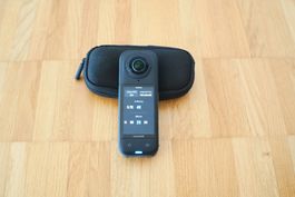 Insta360 X5 mit Garantie + Zubehör