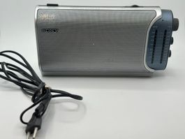 RADIO Sony ICF-704 2 + Test OK ! FM/Transistor/Portable