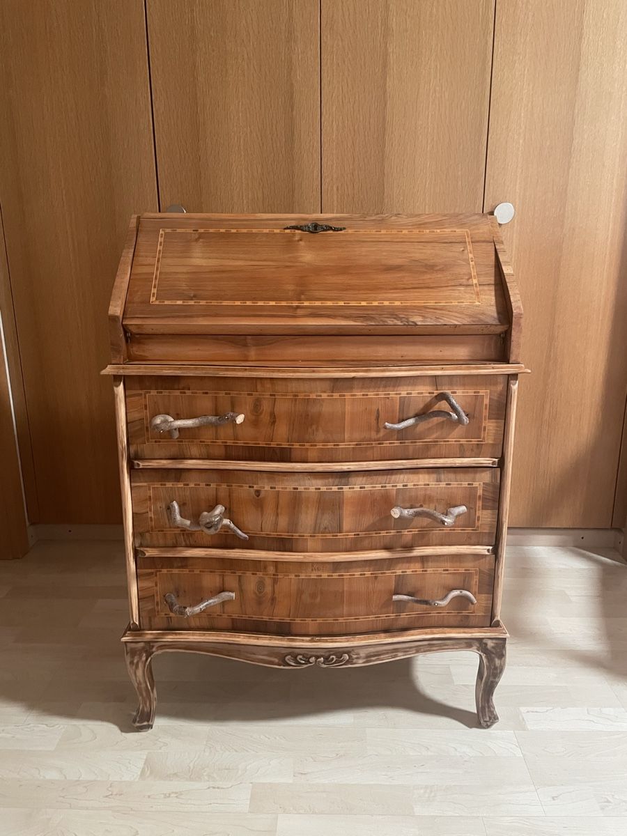 Scrivanie: Bureau bois ancien secrétaire  – Usato da Fribourg venduto da tinavon