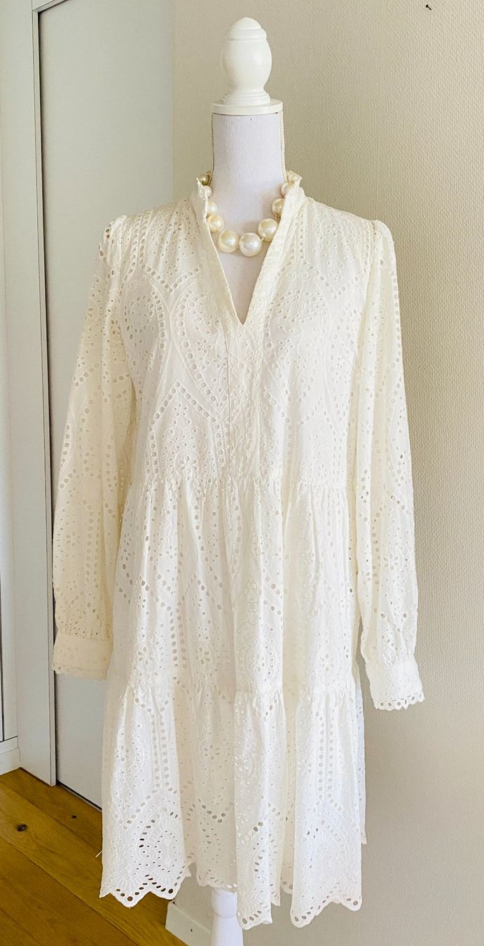 Vestiti: YAS: Sommerkleid: Offwhite, M, NP 75 – Usato da Gunten venduto da divertimenti