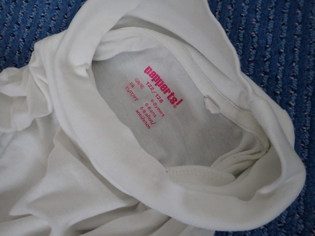 Pulls & Sweat-shirts: Rollkragenpullover Grösse 122 / 128 – D'occasion à Galgenen par Marc98 1