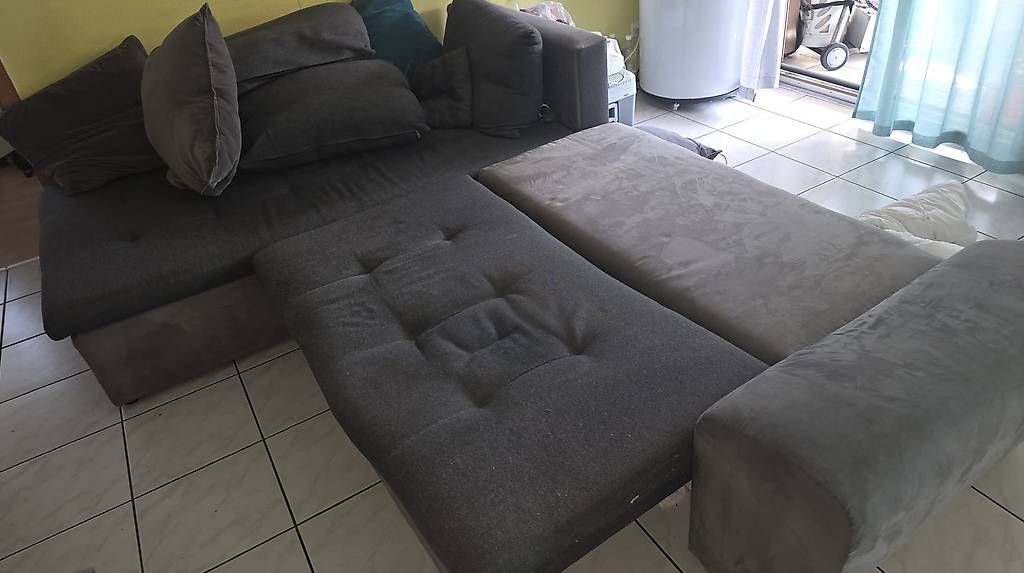 Divani: Graues Ecksofa – Usato da Leibstadt venduto da leo_795m 1