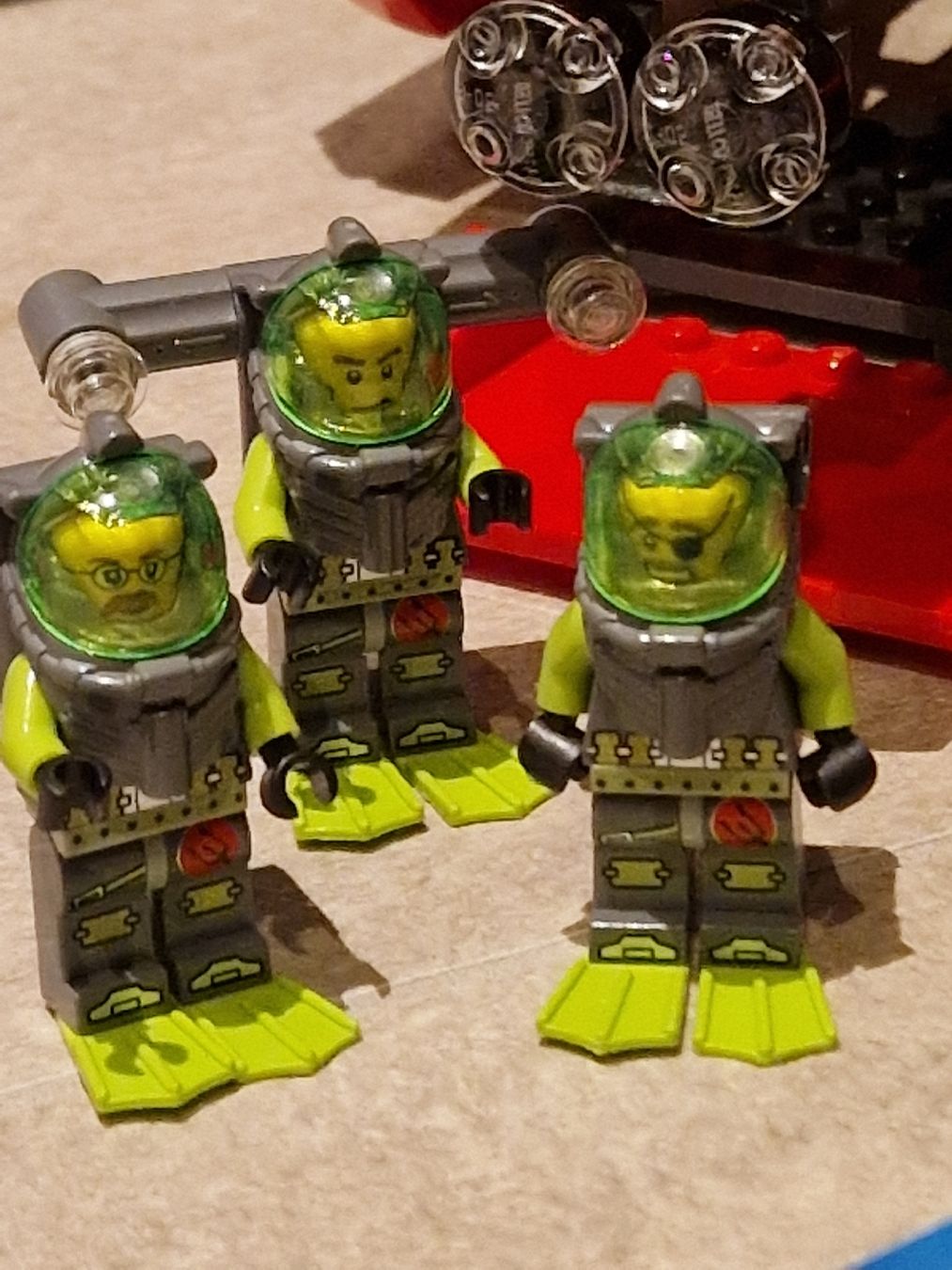 Lego Kit di costruzioni: Lego Atlantis 8075 Neptune Carrier – Usato da Henau venduto da ale_bc8n 1