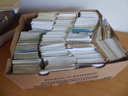 § Wochenkiste Briefmarken - Wundertüten Kiste Marken ansehen