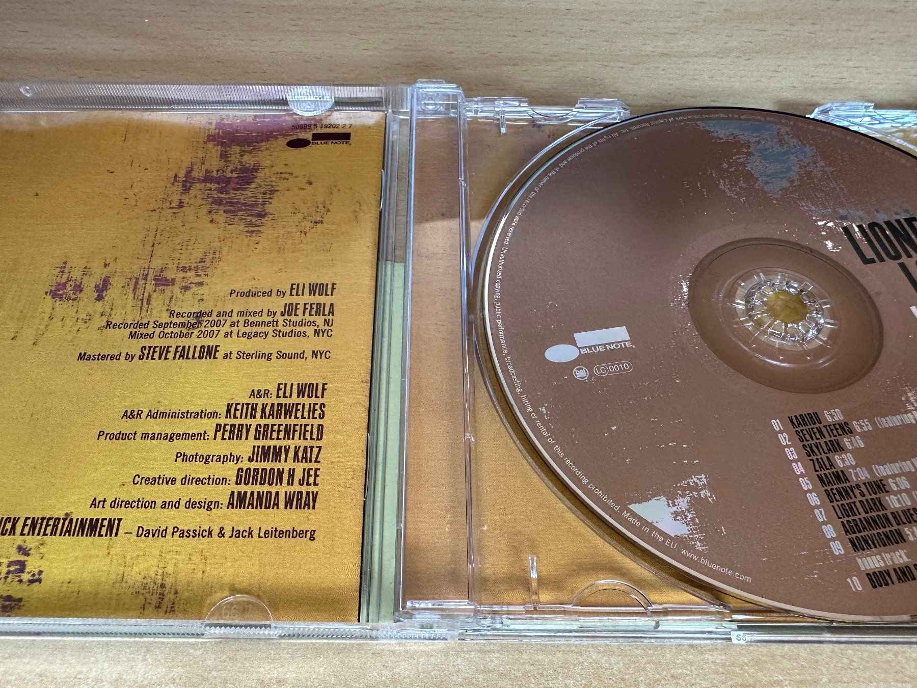 CDs: T8 Lionel Loueke – Karibu – Gebraucht aus Rikon im Tösstal von Alpenmutz 2