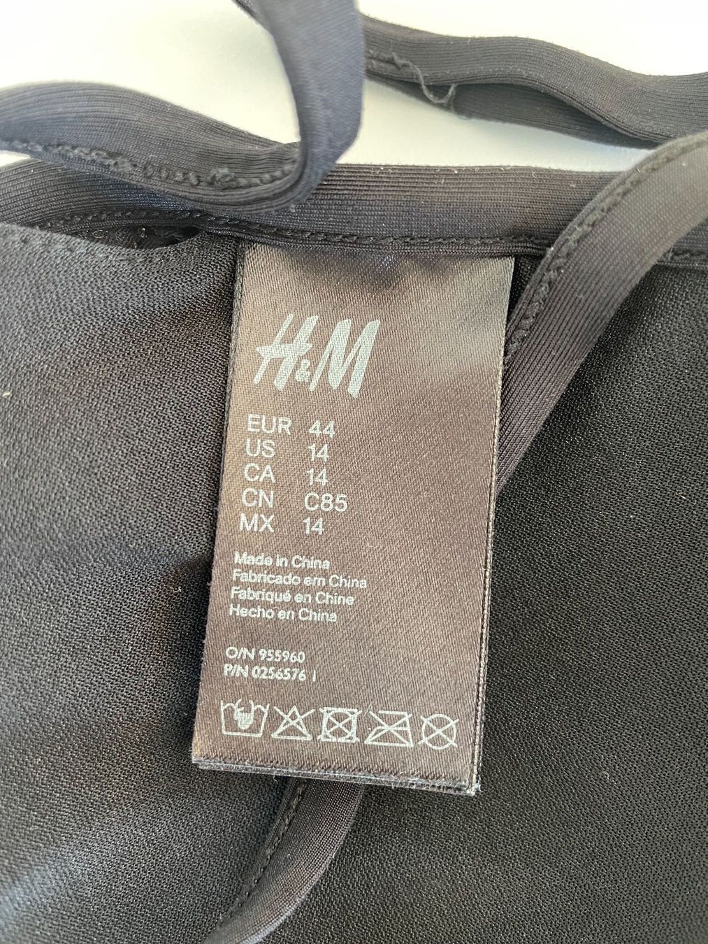 H&M Badekleider & Bikinis: Maillot de bain femme – Gebraucht aus Sion von tchana77 3