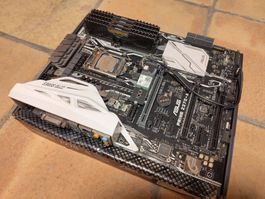 Asus Strix Z270F Gaming + Intel Core i7 7700K + Corsair DDR4 (D