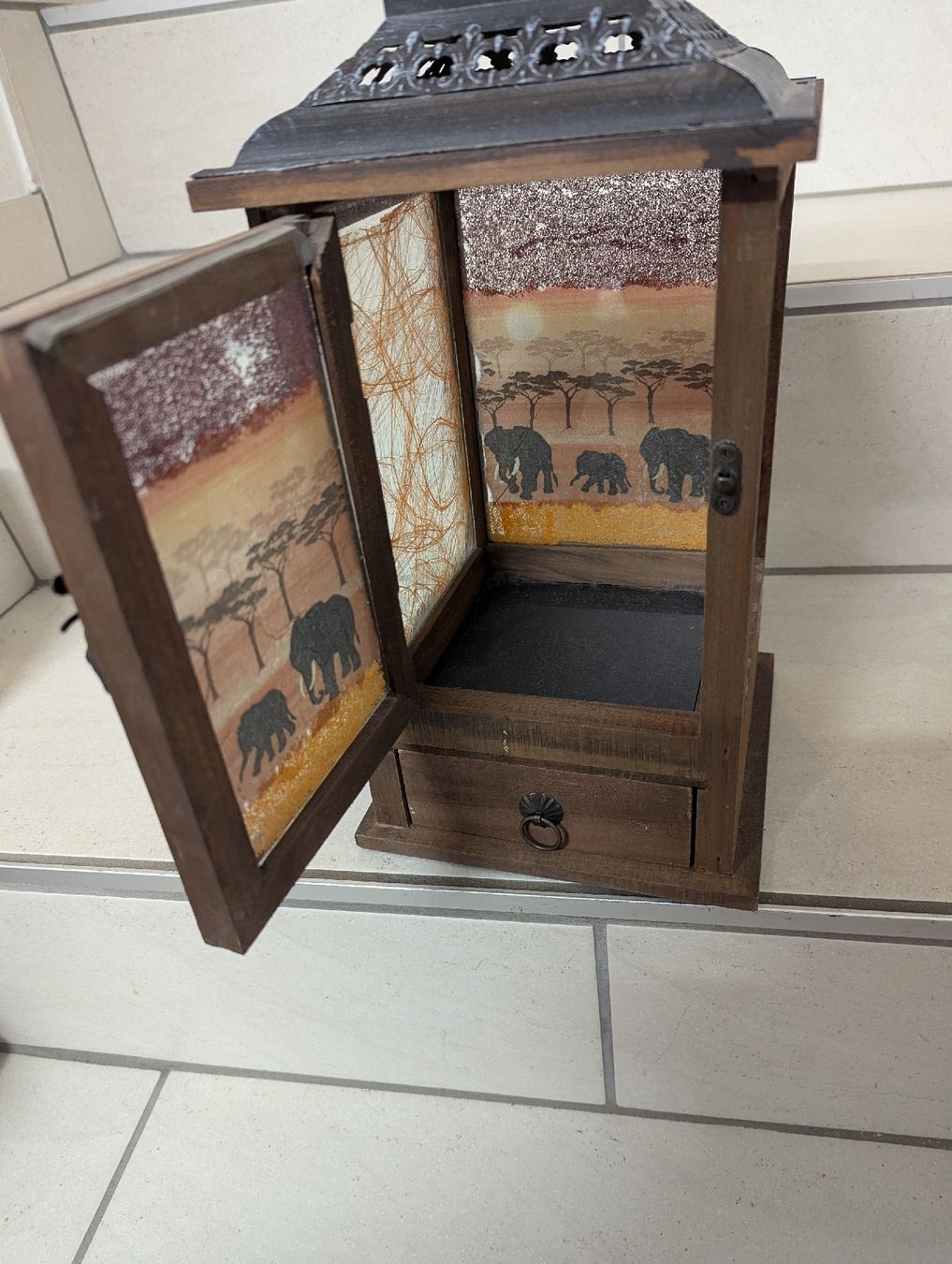 Tutte le decorazioni: Laterne Elefant Afrika – Usato da Bettlach venduto da Costmiri 2