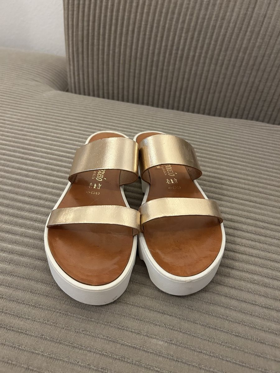 Scarpe da donna: Sandalen goldfarben Leder – Usato da Luzern venduto da Manuel121 5