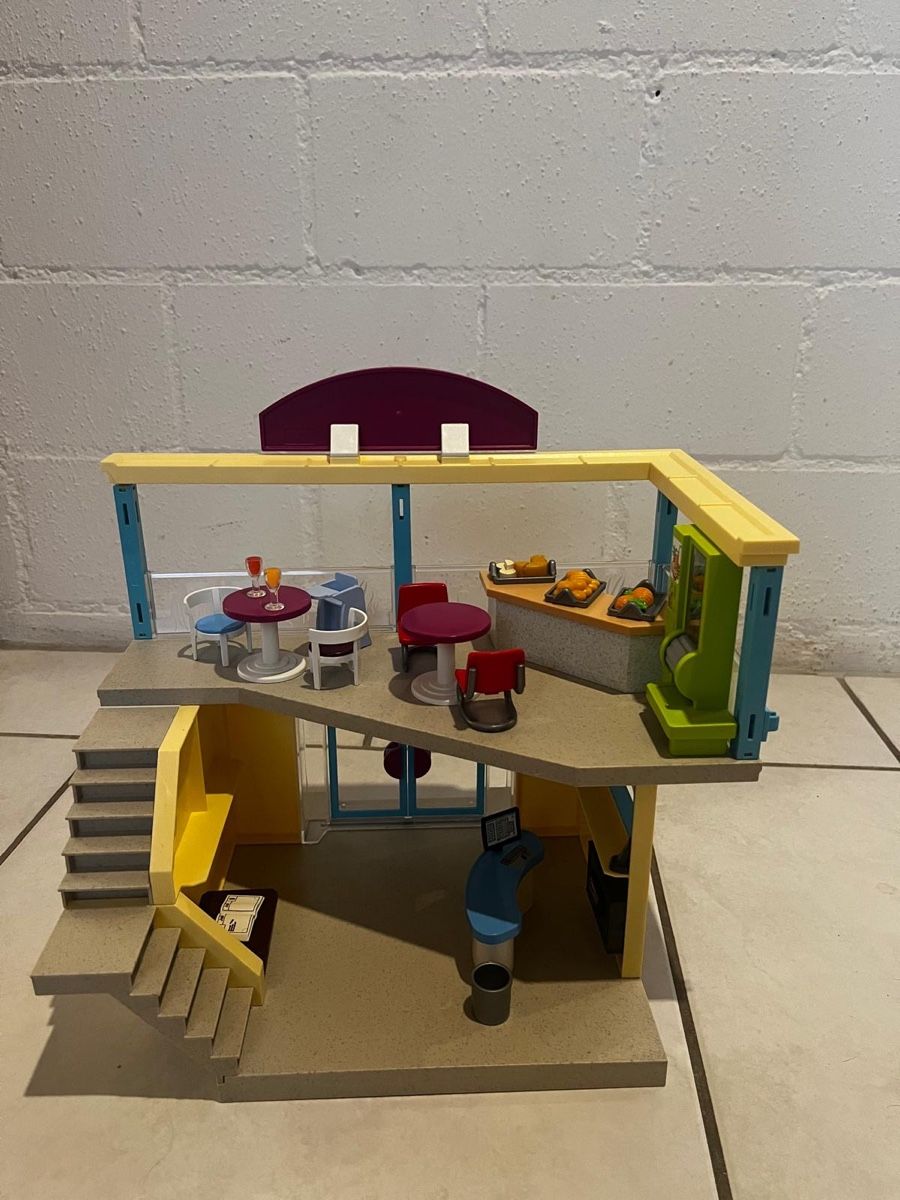 Playmobil Giocattoli: Playmobil hotel – Usato da Mettmenstetten venduto da sabi810 1