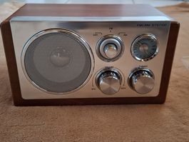 Neues Retro AM/FM Radio im Holzdesign 