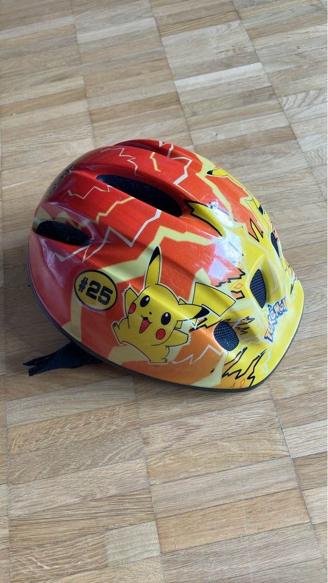 Caschi: Pokemon pikachu Kinderhelm Velohelm – Usato da Baden venduto da Hikaruu
